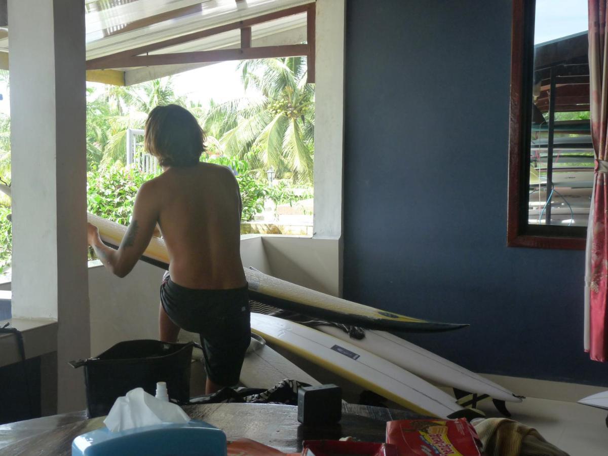Yuni Surf House Apartment Lagudri Luaran gambar